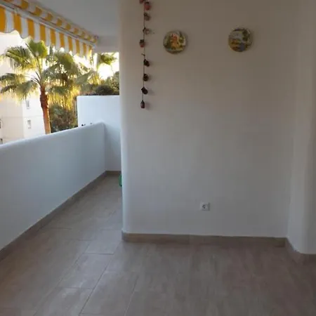 In Miramar 2d Apartment